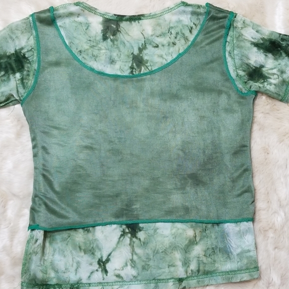 Women's Top - Picture 4 of 6